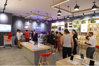 陜西首家移動(dòng)京東專賣店正式開業(yè)，2018年計(jì)劃省內(nèi)開業(yè)100家