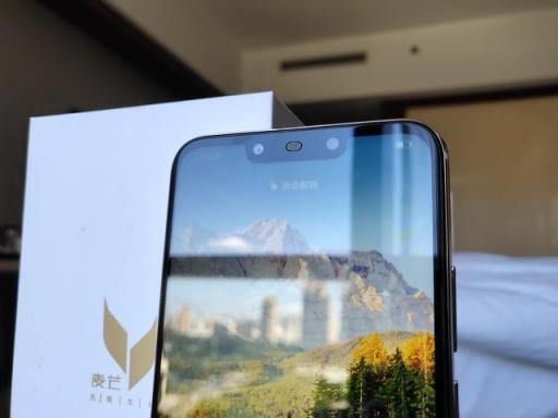 全面屏+四鏡頭手機(jī)，麥芒7值得入手嘛？