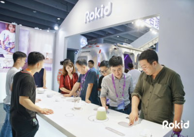 Rokid亮相中國電信天翼展 成為電信智能終端設備合作商