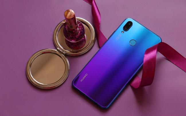 關(guān)曉彤同款時(shí)尚全能王，華為nova3i大內(nèi)存6GB+128GB版驚艷開(kāi)售
