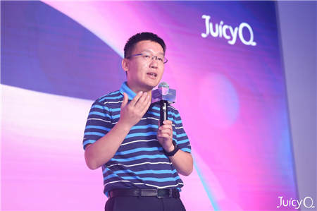 悅享粉科技 綻放女子力！JuicyQ美肌花灑驚艷亮相