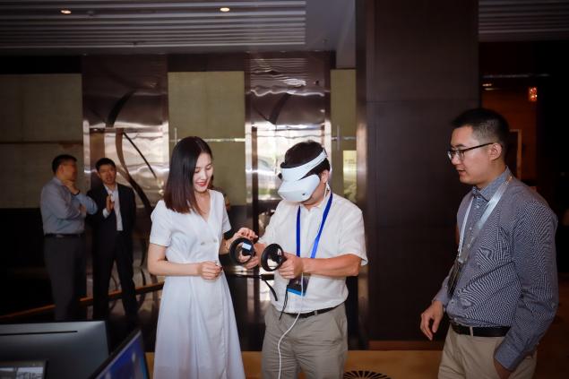 和思易出席戴爾易安信教育行業(yè)客戶高層峰會，看教育未來如何薪火傳承