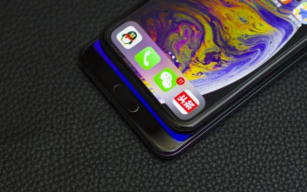 高價未必好：華為P20 Pro和iPhone XS誰是最強(qiáng)旗艦？