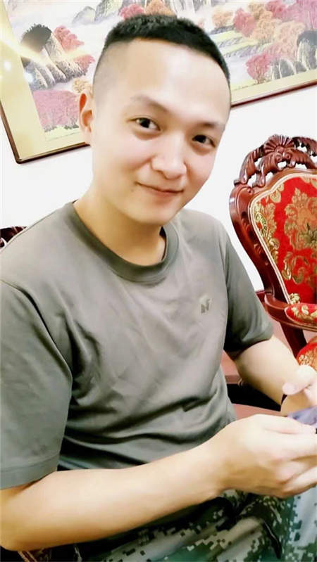 退伍軍人變身大盒子益陽城市合伙人，揚(yáng)起智能洗車創(chuàng)業(yè)大旗