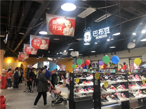 蘇寧紅孩子百店同慶 智慧母嬰構(gòu)建全場景生態(tài)