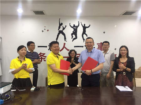 秒沖新能源獲湖南衛(wèi)視《午間新聞》關(guān)注，引起業(yè)界強(qiáng)烈反響