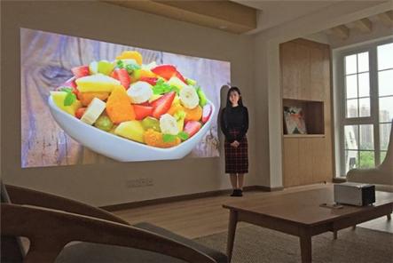種草VVETIME投影手機(jī)：一臺(tái)護(hù)眼的、能拿在手上的無(wú)屏電視