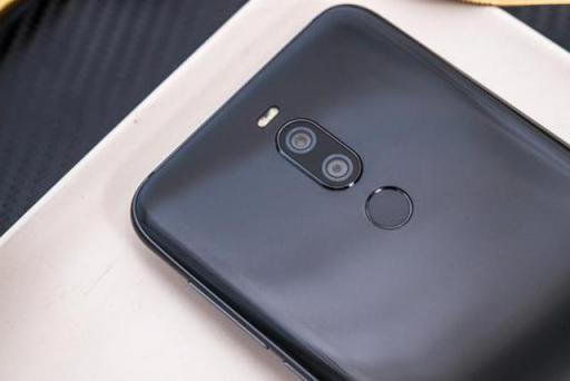 兼顧設(shè)計與拍照，魅族Note8、X8媒體口碑炸裂