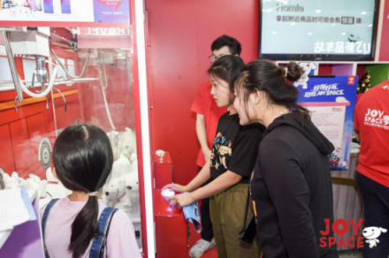 紅海中的11.11大戰(zhàn)，京東超市定制化“肩扛大零食”奇兵出擊