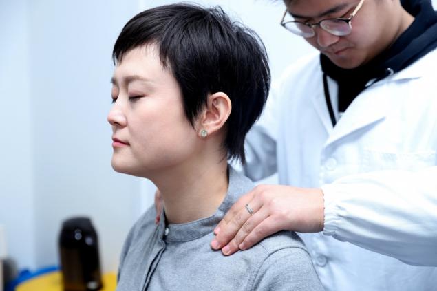 關(guān)愛(ài)“買買買”背后的她們：蘇寧雙11把女員工寵上天