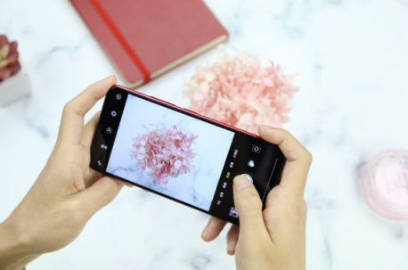 vivo Z1青春版上手體驗：時尚外觀，旗艦實力