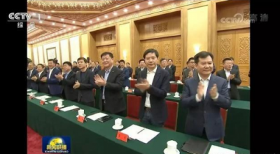 新時(shí)代新局面，民營(yíng)企業(yè)家張近東的堅(jiān)守與創(chuàng)