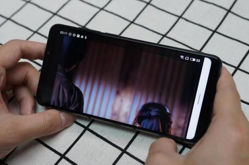 熬了整整14個(gè)小時(shí)，終于把這臺(tái)魅族Note8用到?jīng)]電!