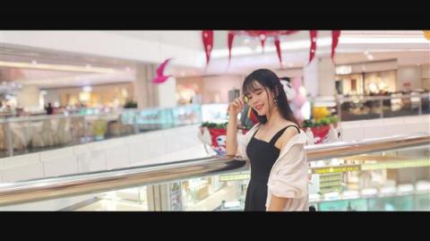 OPPO Find X、美圖T9拍照手機怎么選？請看妹紙自拍評測