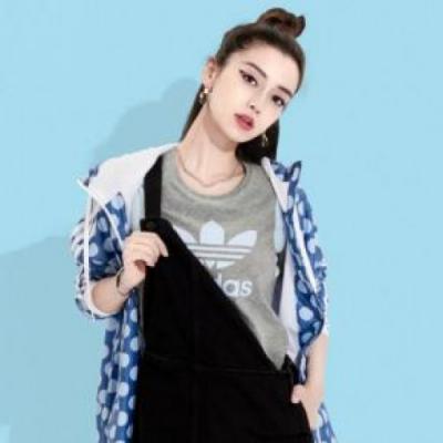 致敬時(shí)代！好看視頻創(chuàng)作者因40秒的換裝秀，上了天天向上！