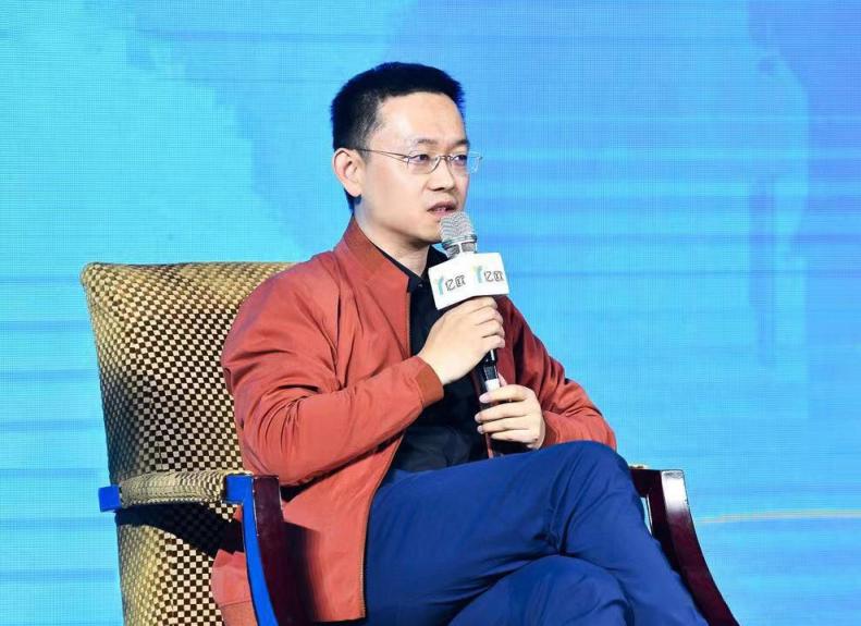 中譯語通CEO于洋出席2018億歐創(chuàng)新者年會，暢談“另類數(shù)據(jù)：新石油”
