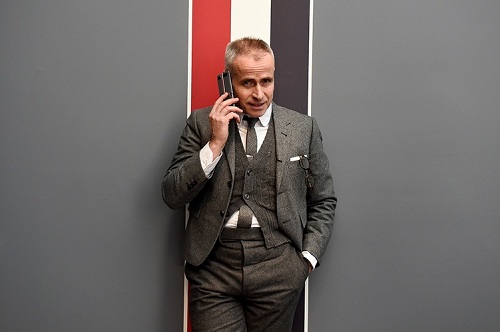 三星Galaxy Z Flip Thom Browne 限量版3月26日現(xiàn)貨開搶！