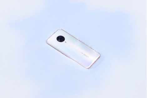 劉昊然實(shí)力帶貨，其代言新品vivo S6獲年輕人喜愛(ài)