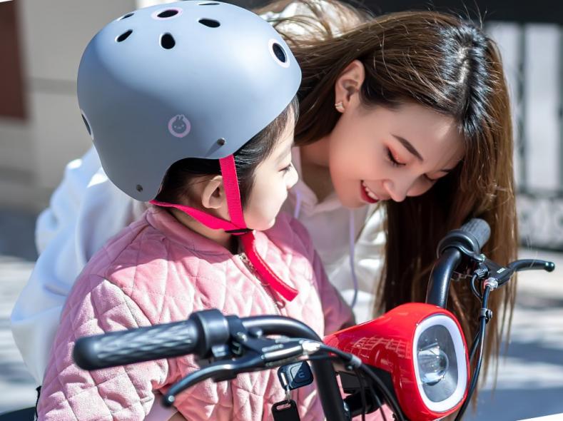 貼心愛瑪放心愛：愛瑪親子車，守護復學路上的親子時光