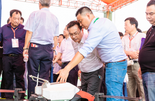 袁隆平院士領(lǐng)銜！“中國水稻的黃埔軍?！痹趶V州正式啟動(dòng)