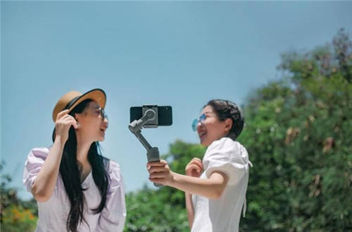 魔爪Mini MX正式發(fā)售，價格比大疆OSMO Mobile 3便宜近一半