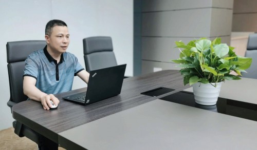 華云數(shù)據(jù)受邀出席北京市信創(chuàng)線上交流會：完善云技術適配體系 推動信創(chuàng)產(chǎn)業(yè)高質量發(fā)展