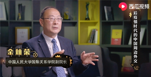 這些電視節(jié)目“紅人”，為何選擇去新媒體做軍事科普？
