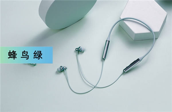 雙A！新聲代實(shí)力歌手張紫寧成為1MORE青春夢(mèng)想代言人