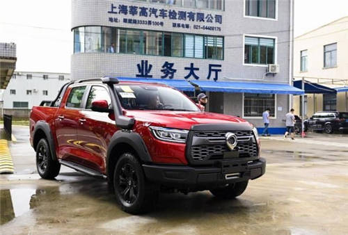 不限額，不拍牌，首批“滬C”長城炮登陸上海