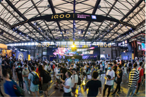 ChinaJoy開展首日，iQOO 引爆夏日激情