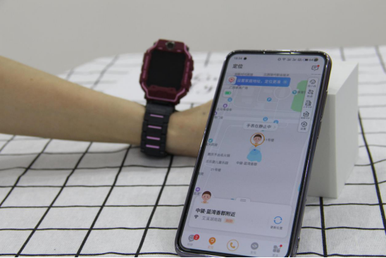 無限接近完美，深評(píng)小天才Z6巔峰版電話手表