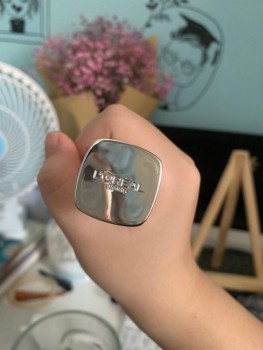 熬夜星人必備好物，扒一扒唯品會(huì)的護(hù)膚品是正品嗎？