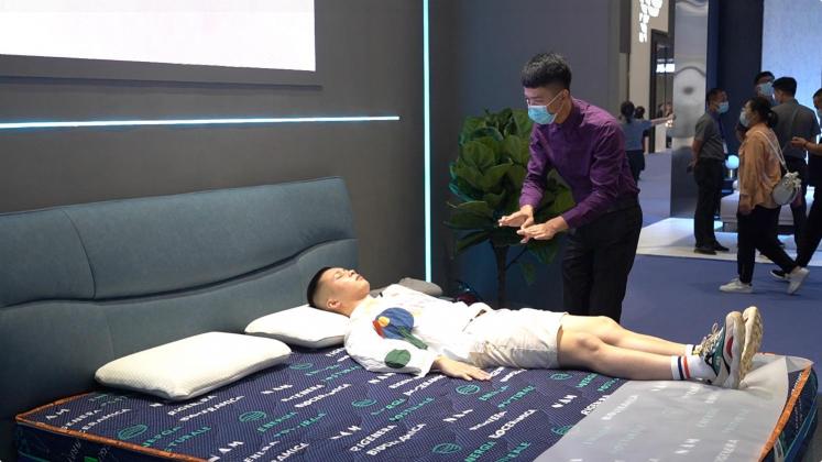 科技創(chuàng)新床墊的想象空間，意大利N.A.M深圳站首秀、驚艷市場