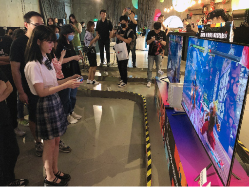 百位游戲達(dá)人現(xiàn)場實測，海信電視獲封游戲神機(jī)