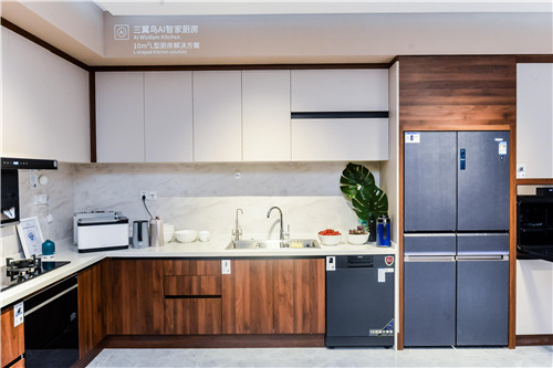 廚房怎么裝？飯菜怎么做？海爾智家食聯(lián)網(wǎng)001號店給出新答案