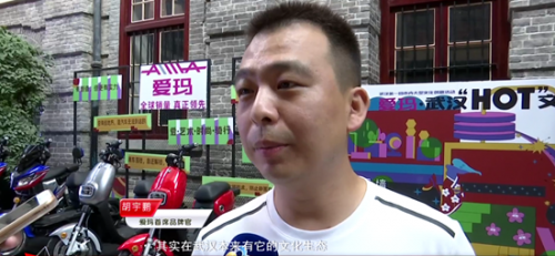 以時尚著稱的愛瑪，這次到武漢都做干了什么？