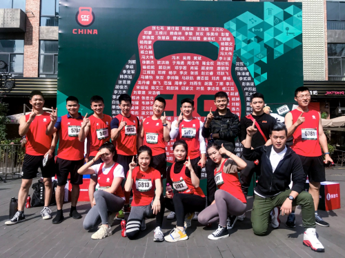 看光豬圈三年老店如何乘風破浪，再創(chuàng)業(yè)績新高