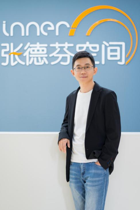 張德芬空間CEO盧熠翎個(gè)人抖音：透視心理健康，開(kāi)啟成長(zhǎng)密碼