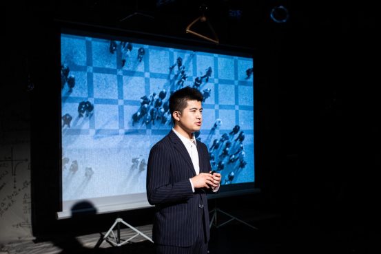 服裝C2M開啟大時代，阿里犀牛力證碼尚定制前瞻性