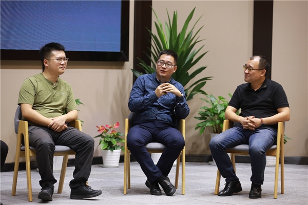 產(chǎn)業(yè)互聯(lián)網(wǎng)崛起，賦能企業(yè)數(shù)字化轉(zhuǎn)型