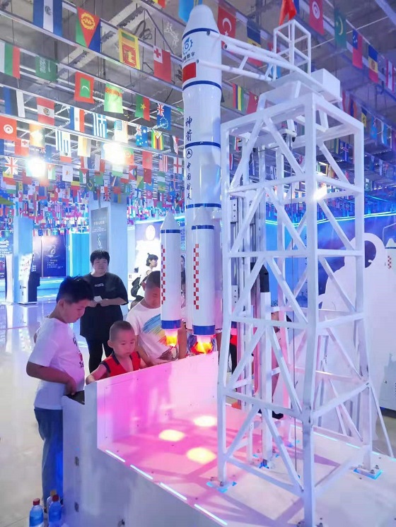 慶國慶中秋雙節(jié) 蘭州中心VR航天航空航海體驗(yàn)展閃亮十月！