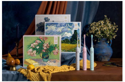 聯(lián)合華為榮耀發(fā)布“嘿科技”新品，usmile如何寫這部國產(chǎn)品牌進(jìn)化論？