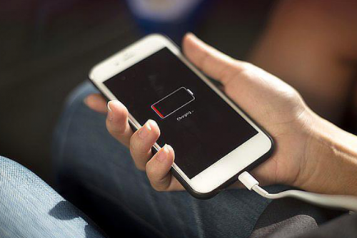 為什么iPhone一直不采用大容量電池？這5點(diǎn)是關(guān)鍵！