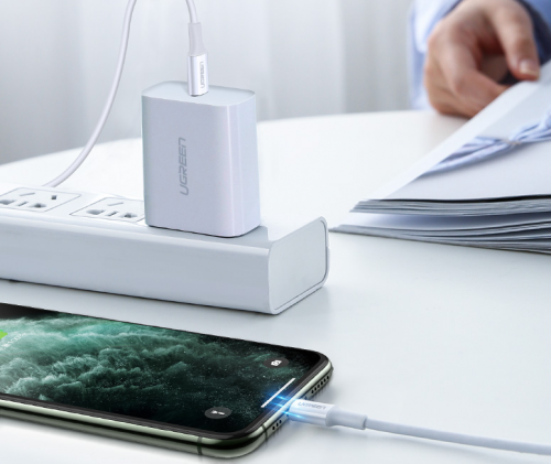 為什么iPhone一直不采用大容量電池？這5點(diǎn)是關(guān)鍵！