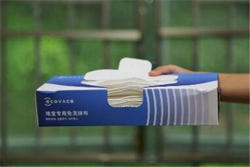 科沃斯超能王PK云鯨小白鯨，誰才是掃地機(jī)器人的全能型選手？