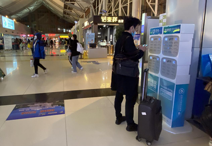 街電獨家為麗江機場旅客提供續(xù)航保障，“雙節(jié)”訂單較去年同期增長25%