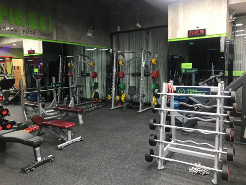 面積280㎡，月入60W，光豬圈5年老店業(yè)績再創(chuàng)新高