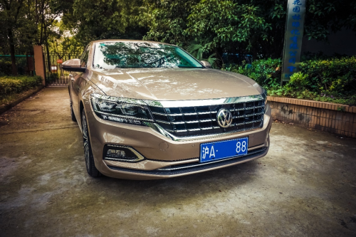 中保研碰撞安全認(rèn)證，提車上汽大眾帕薩特全家都放心