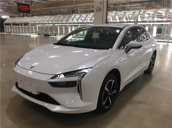什么情況？廣汽蔚來(lái)的新車效果圖出現(xiàn)在江鈴雷諾的實(shí)車上！