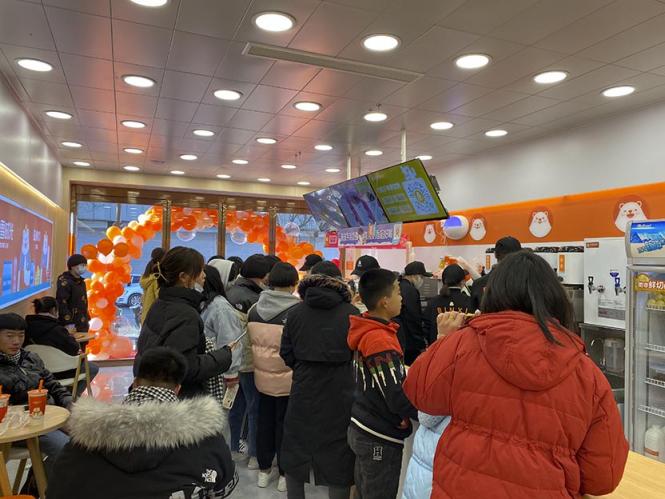 共克時(shí)艱，冰雪時(shí)光免除加盟商600余萬(wàn)元的物料費(fèi)用